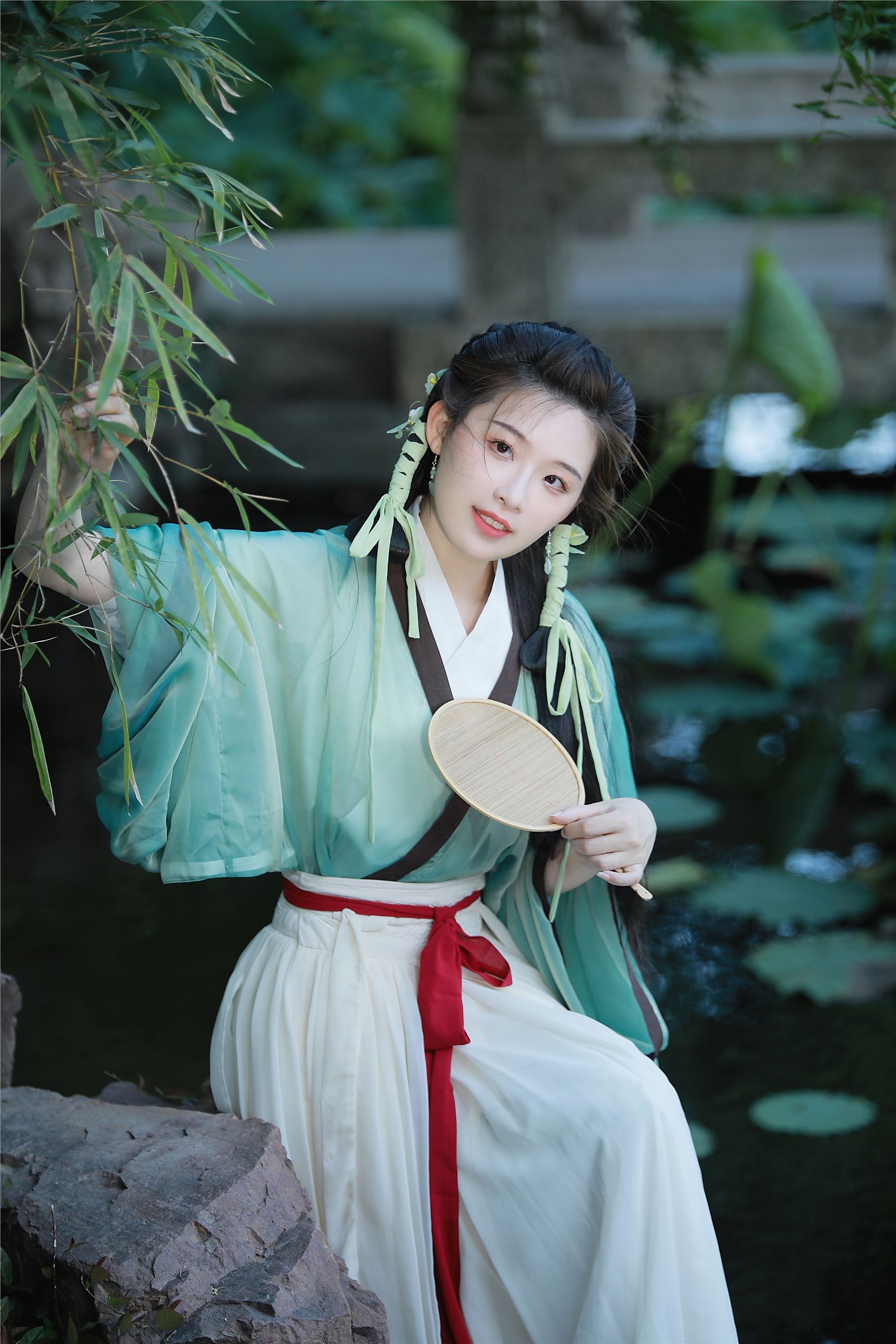 YITUYU艺图语 2025.01.05 小荷 _喵喵家的小鱼干_